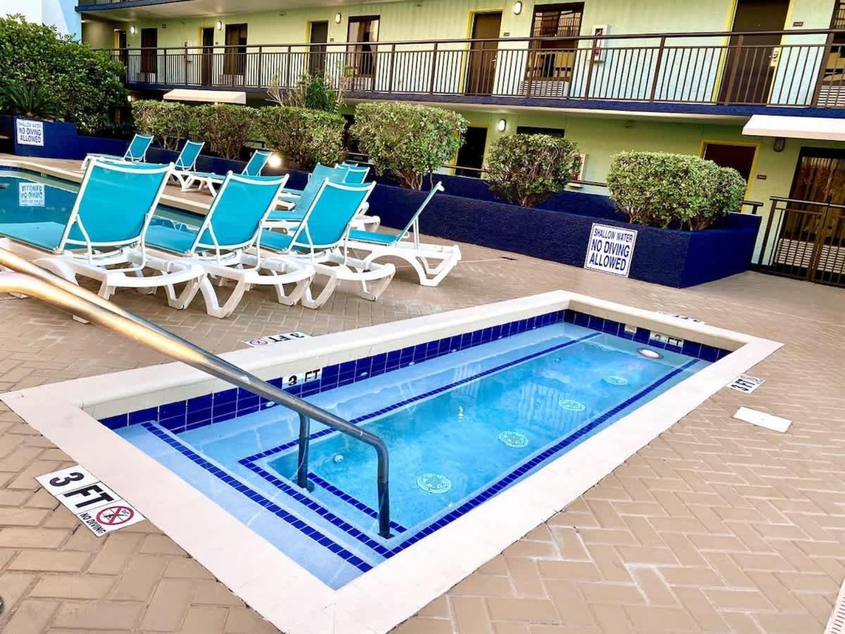 *Ocean View Beauty*King Bed*Rooftop Pool*Beach*Hot Tubs*M123 Myrtle Beach Exterior photo